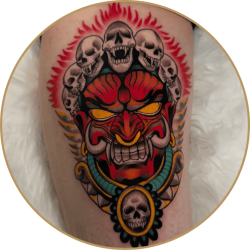 Tatuaje neotradicional en Konoha Tattoo Madrid